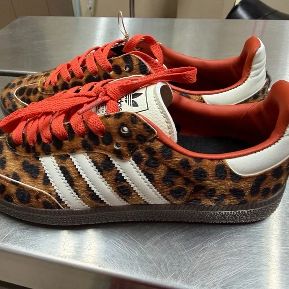 adidas White Leather Sneaker with Red Interior Trim - Picture 2 of 3